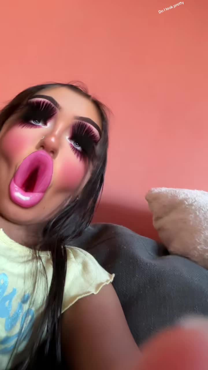 @Sophieee