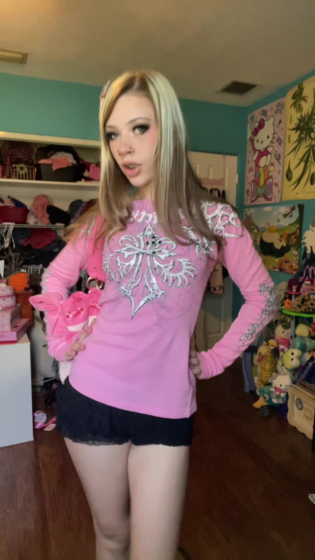 @keira🖤🧁