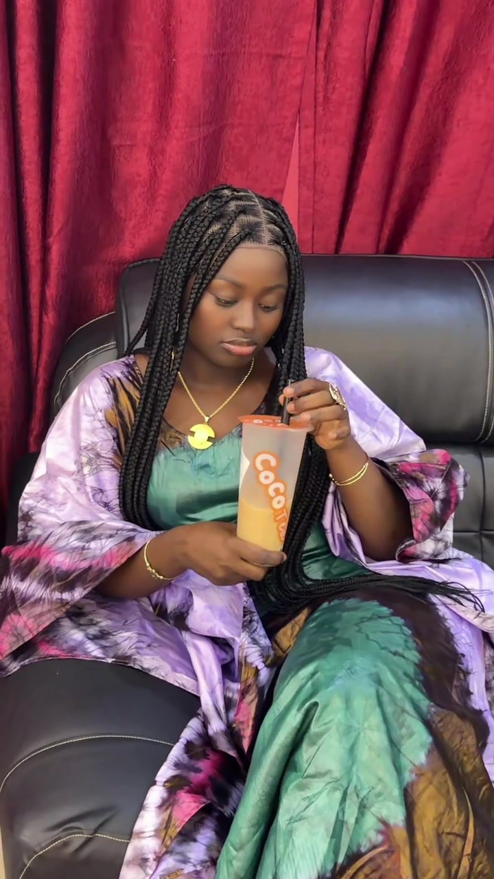 @Sona❤️Saloni🇬🇳