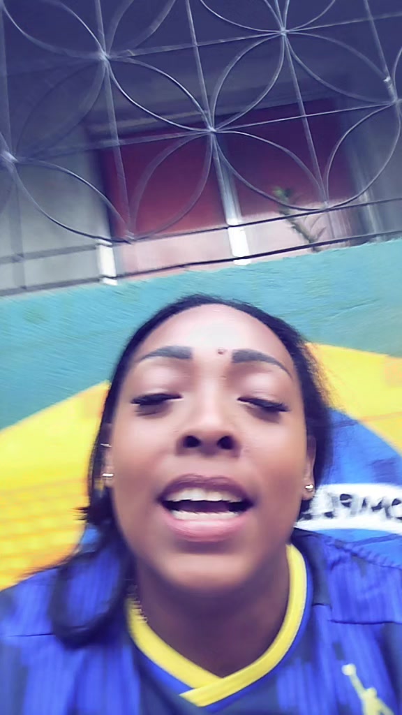 @vivi anjos