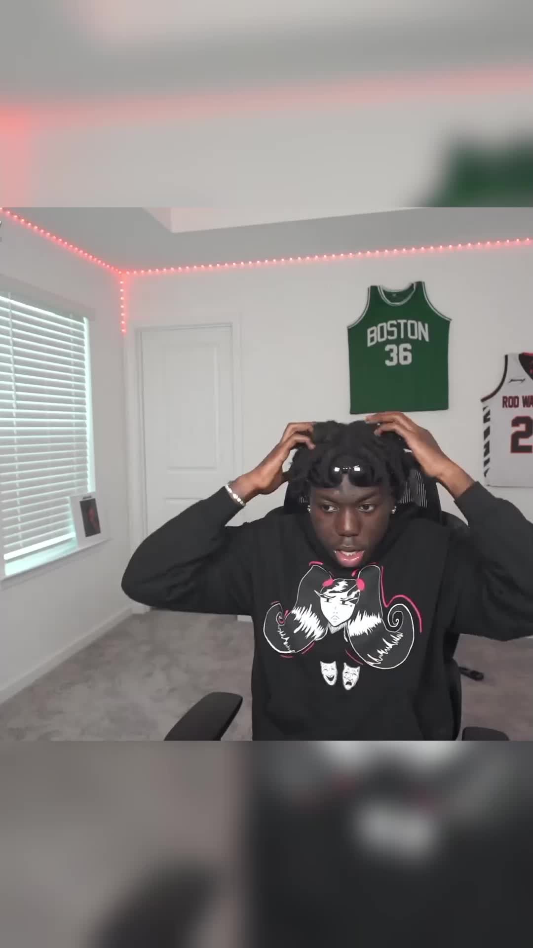 @KINGTERRA