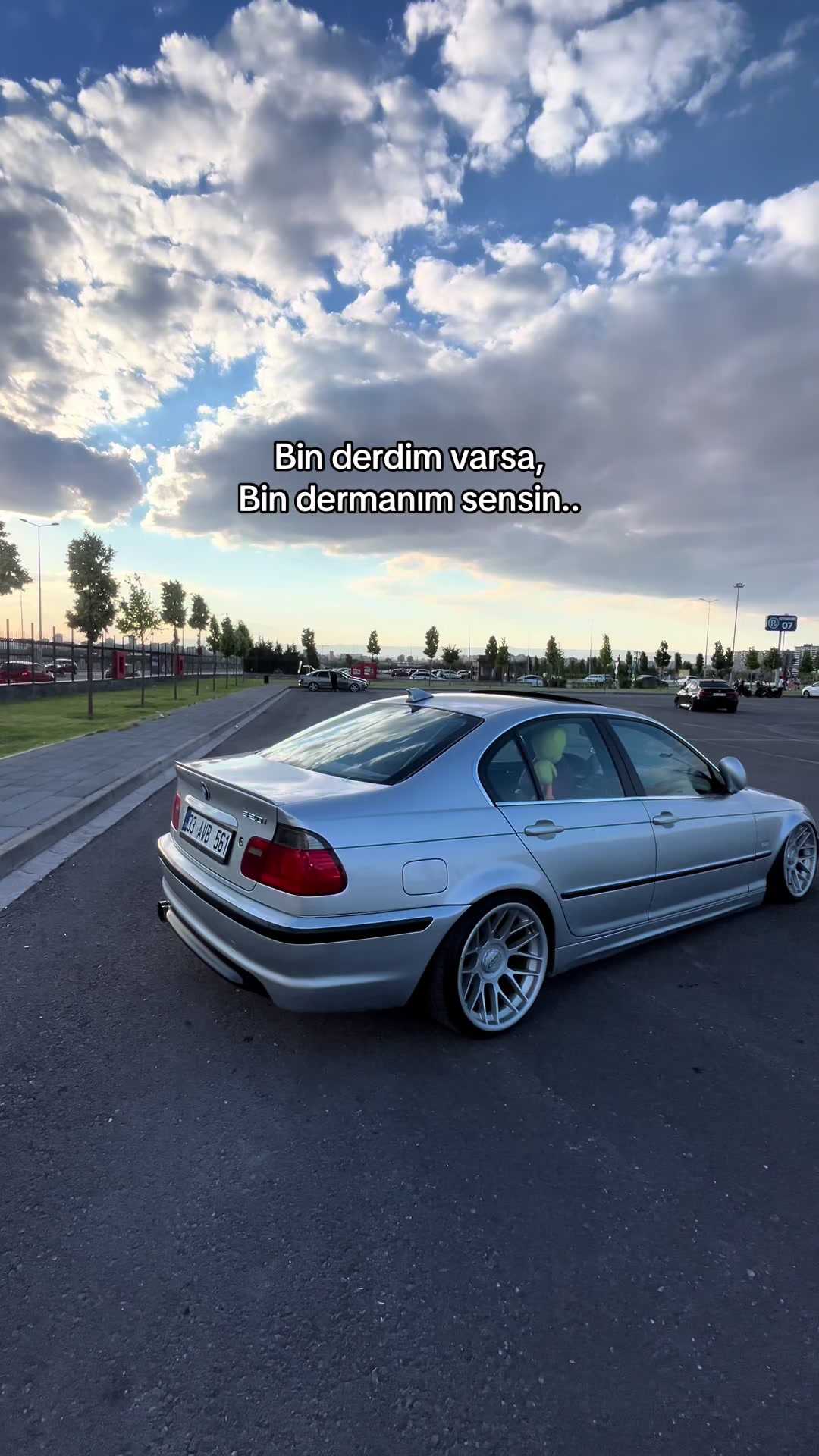 @EFE KARAG&Ouml;MLEK
