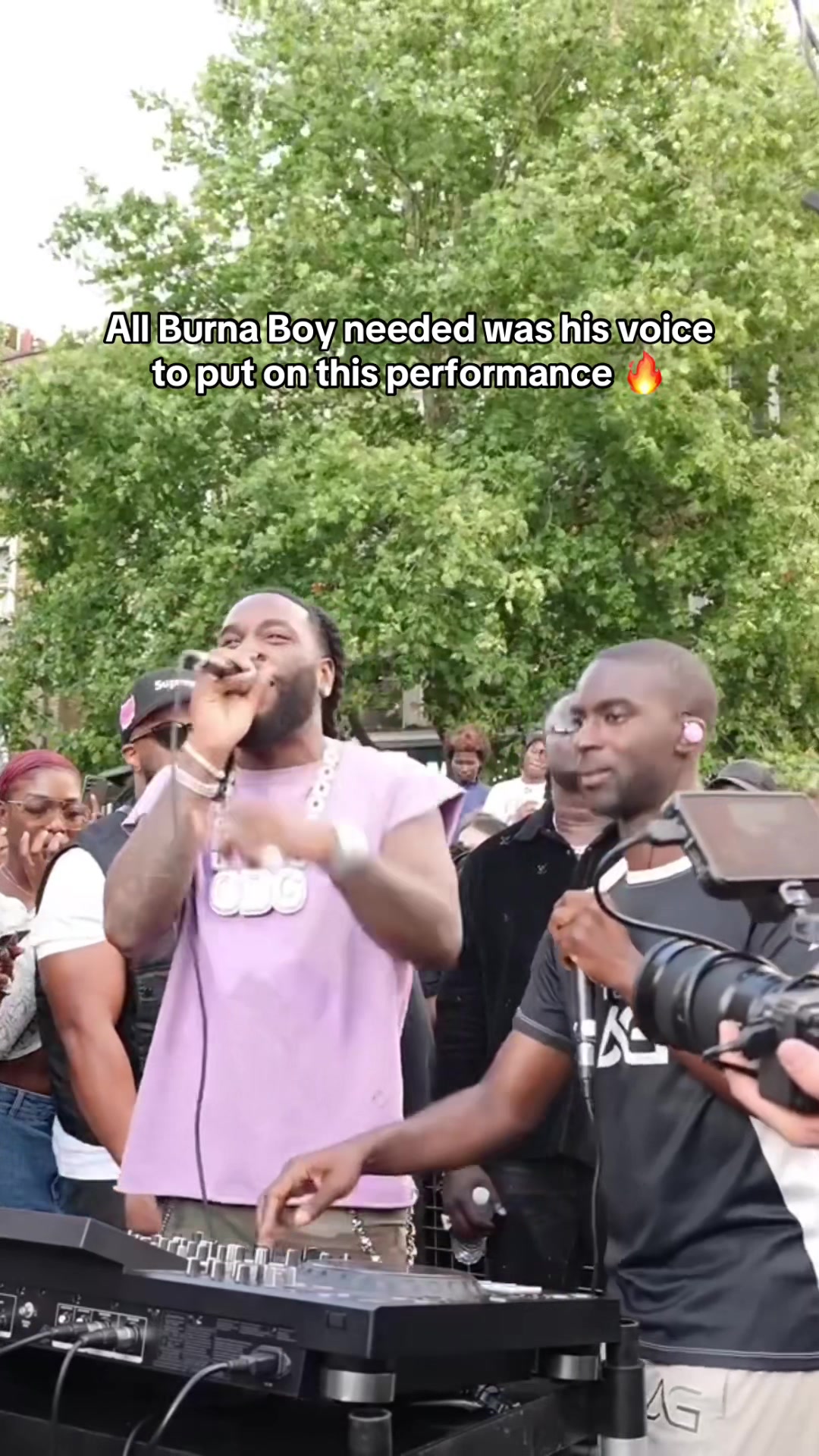 @Burna Boy Fans