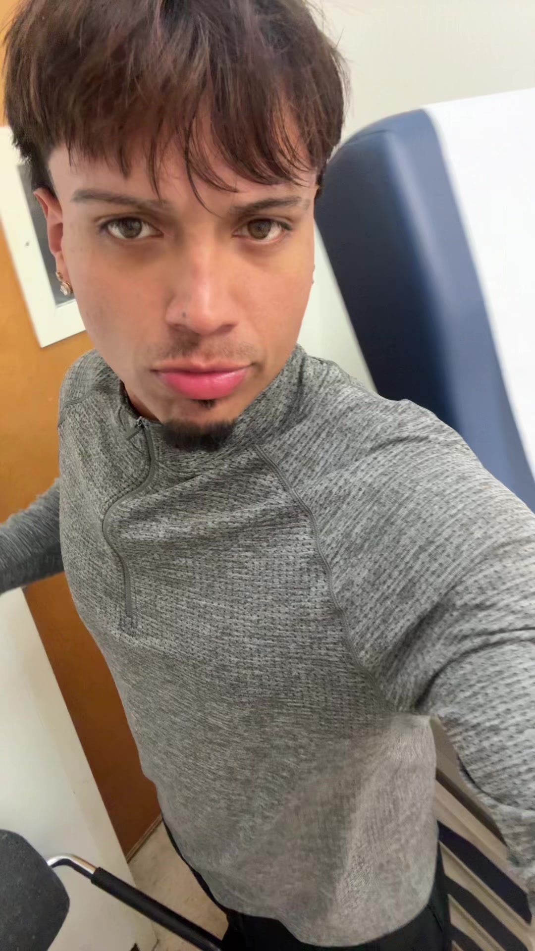 @morefonz2x