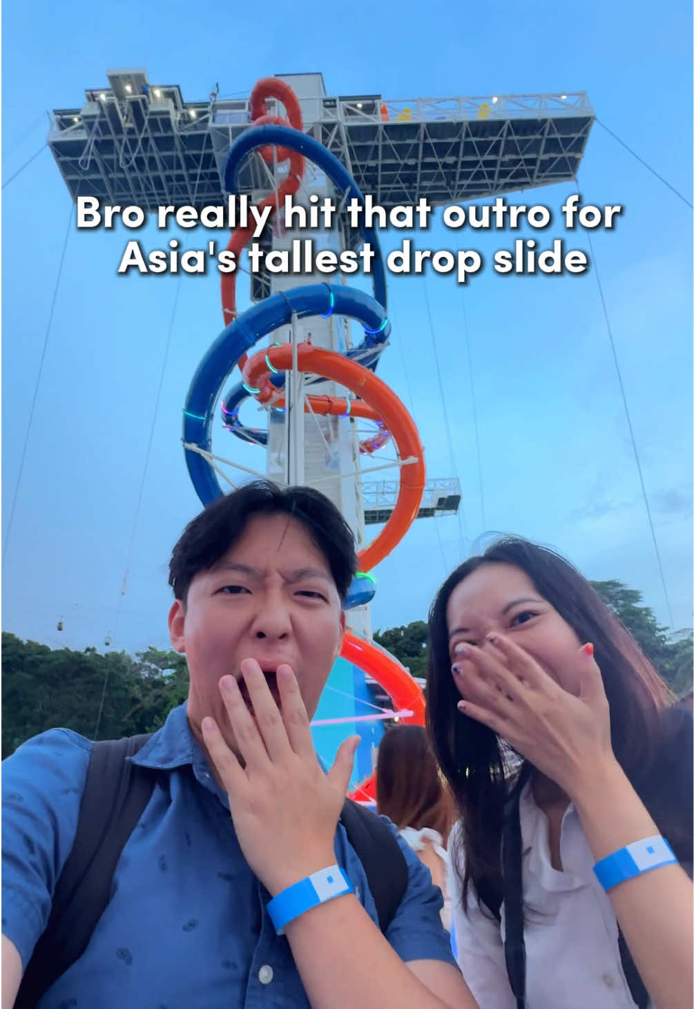 @thetravelintern
