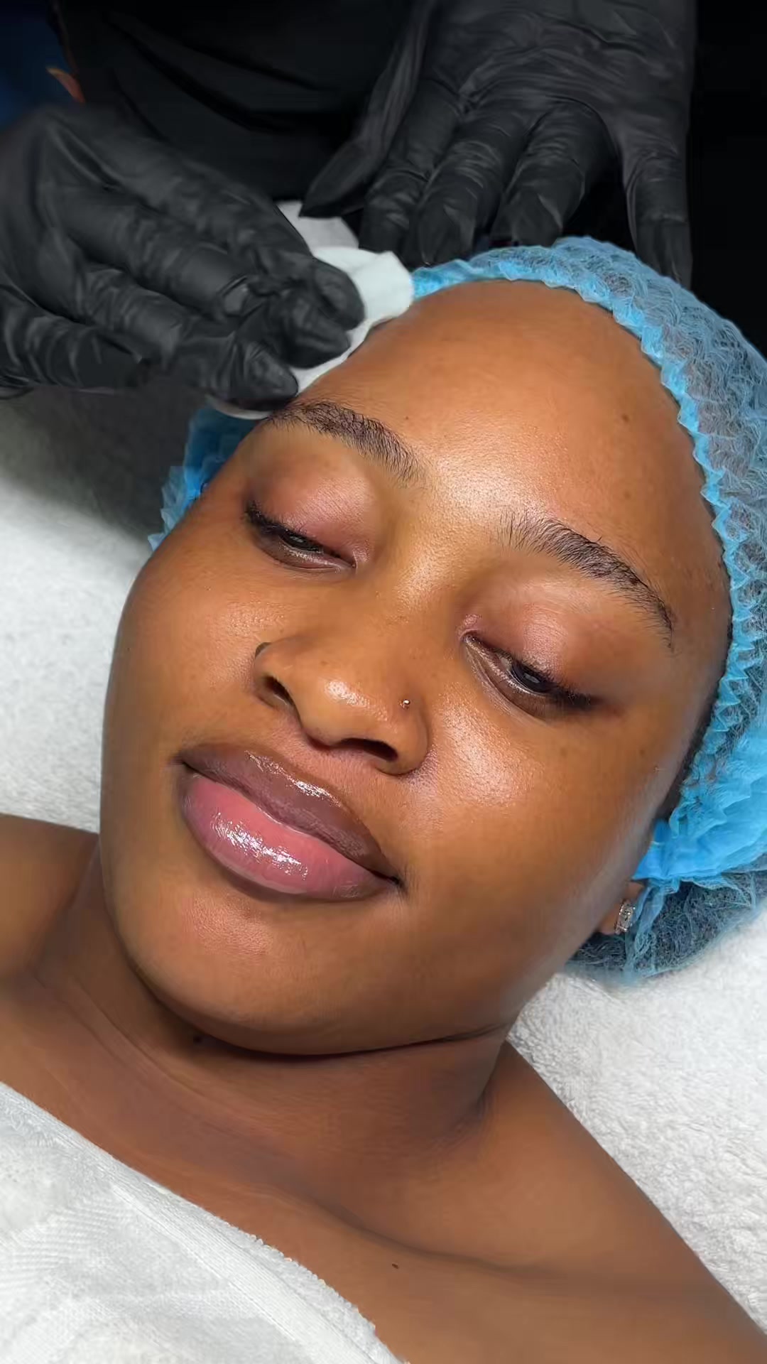 @glitznails__