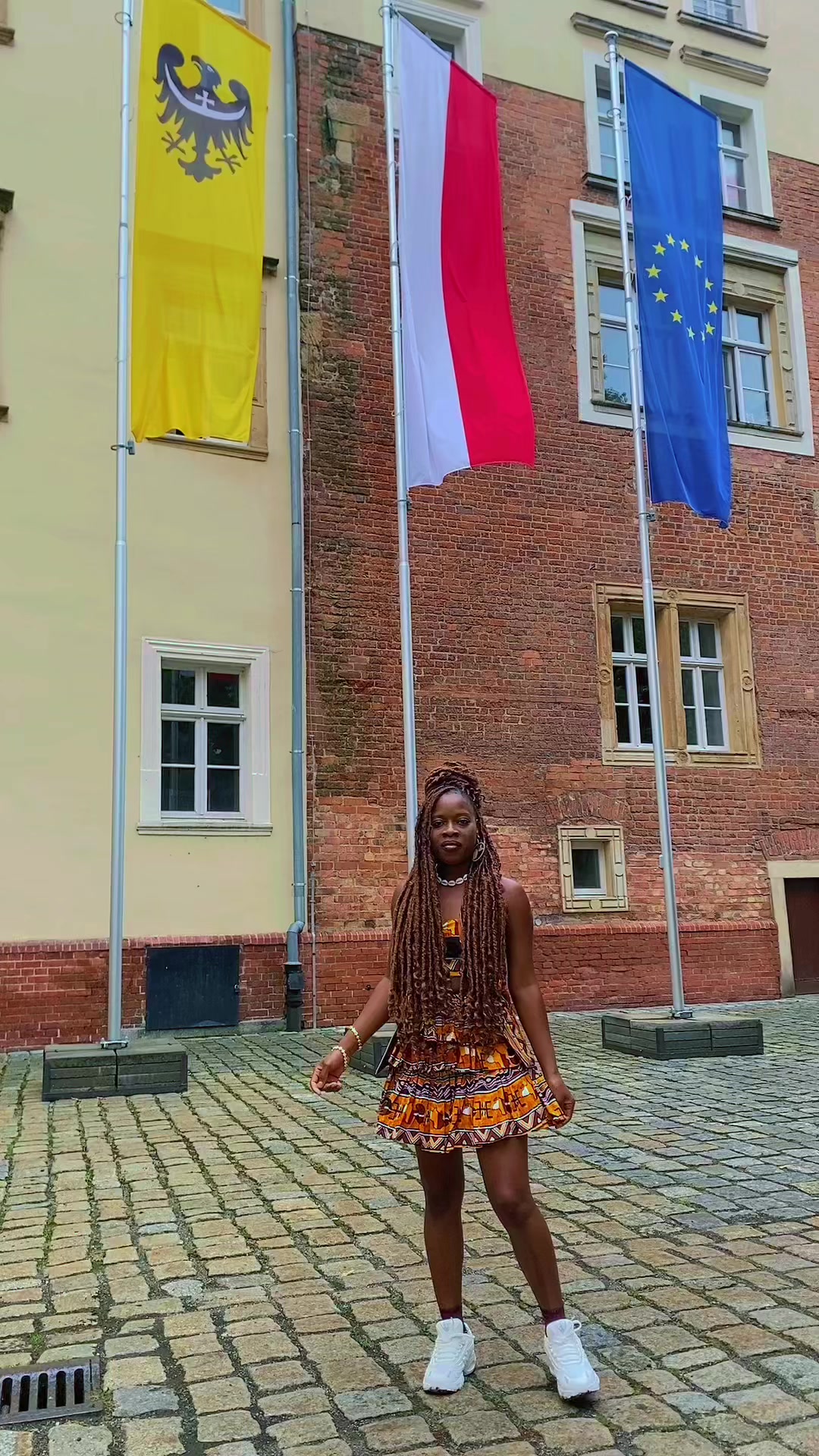 @queendija_official