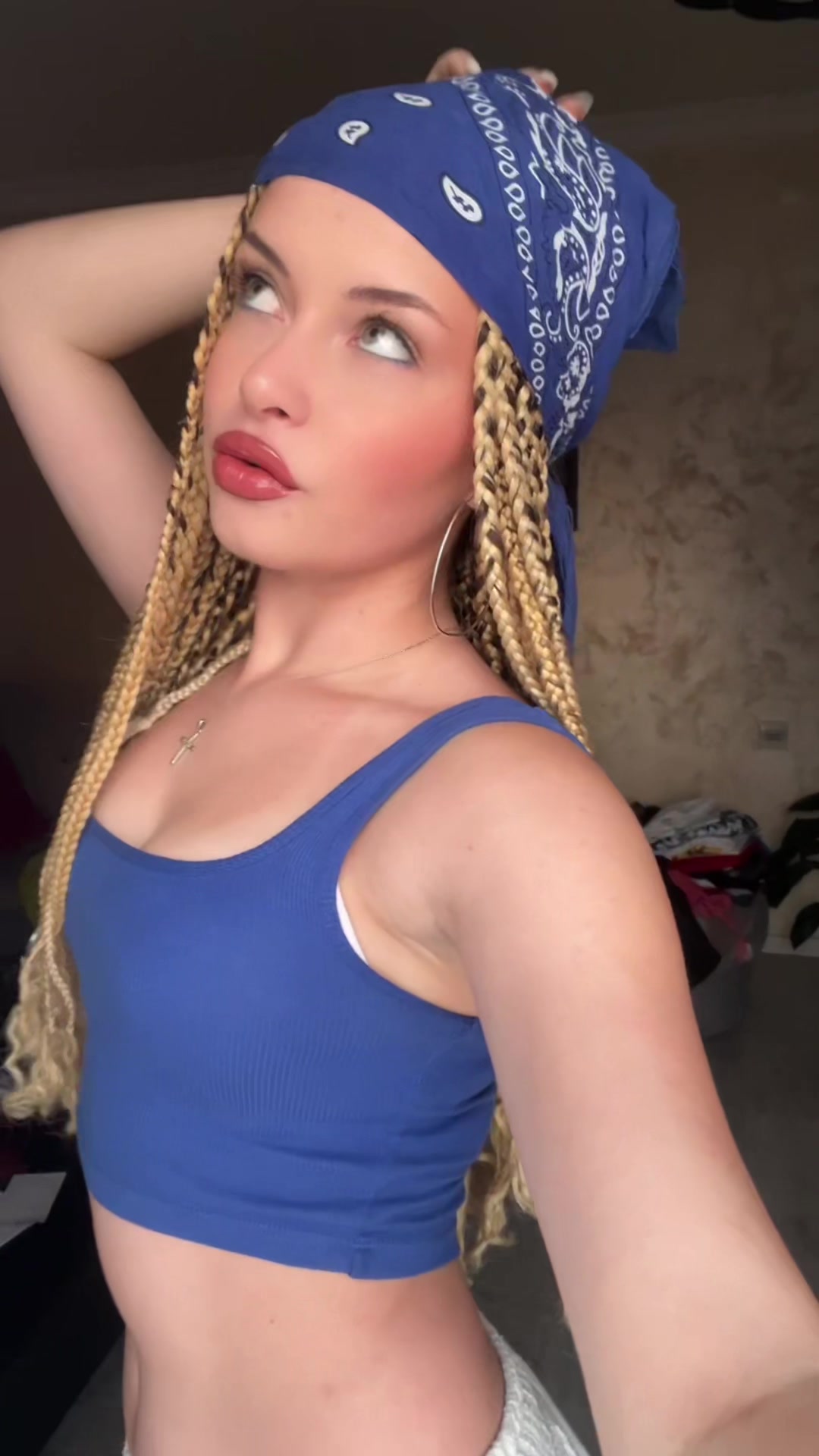 @👸🏽