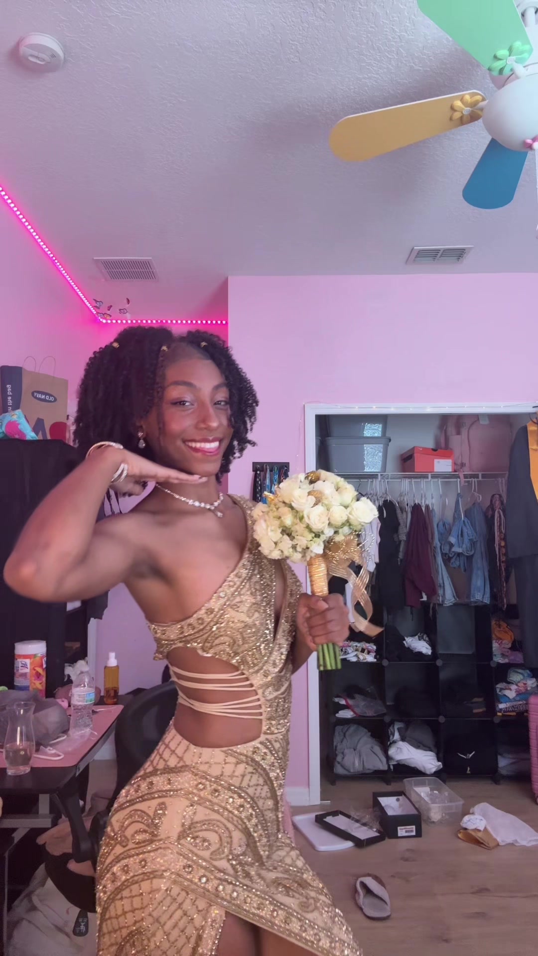 @maya🌸