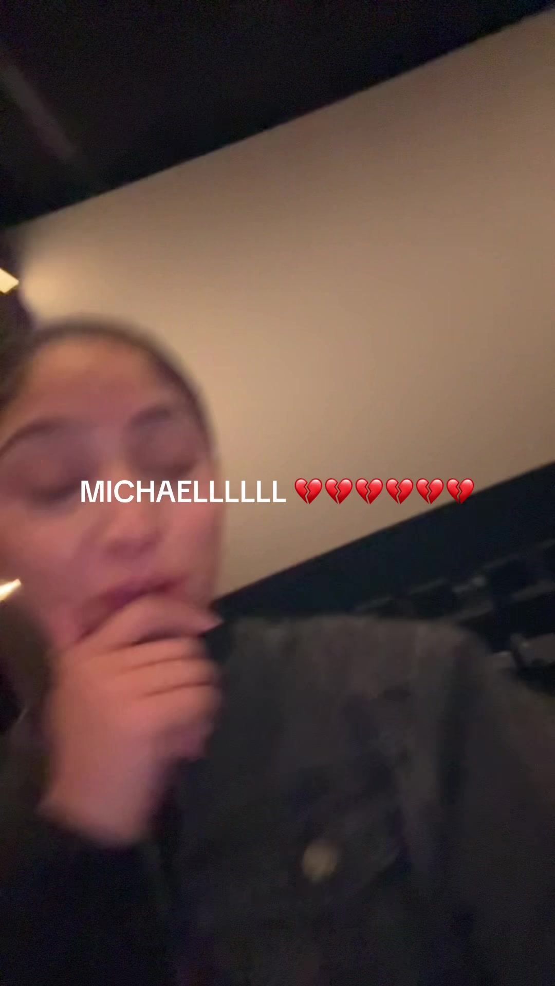 @Lala