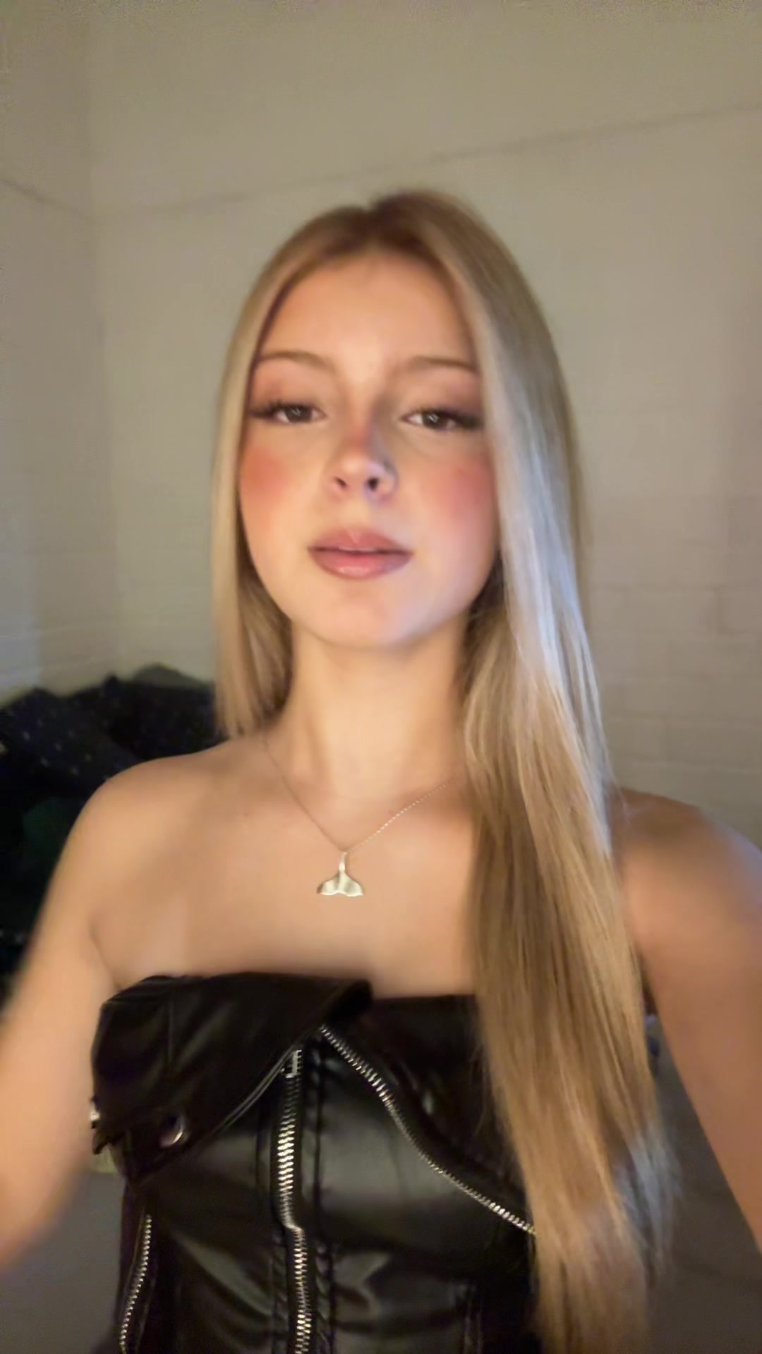 @𝕸𝖆𝖞𝖓𝖆𝖗𝖙 💭