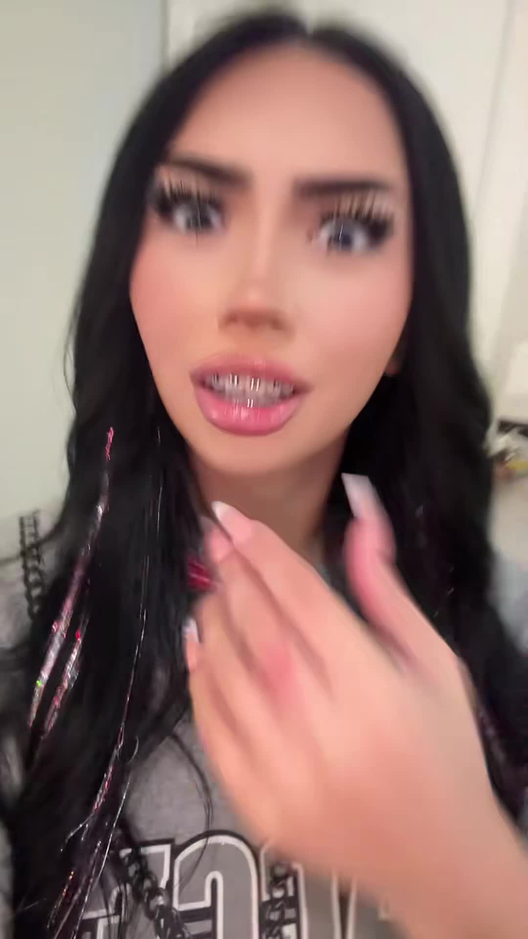 @Clara