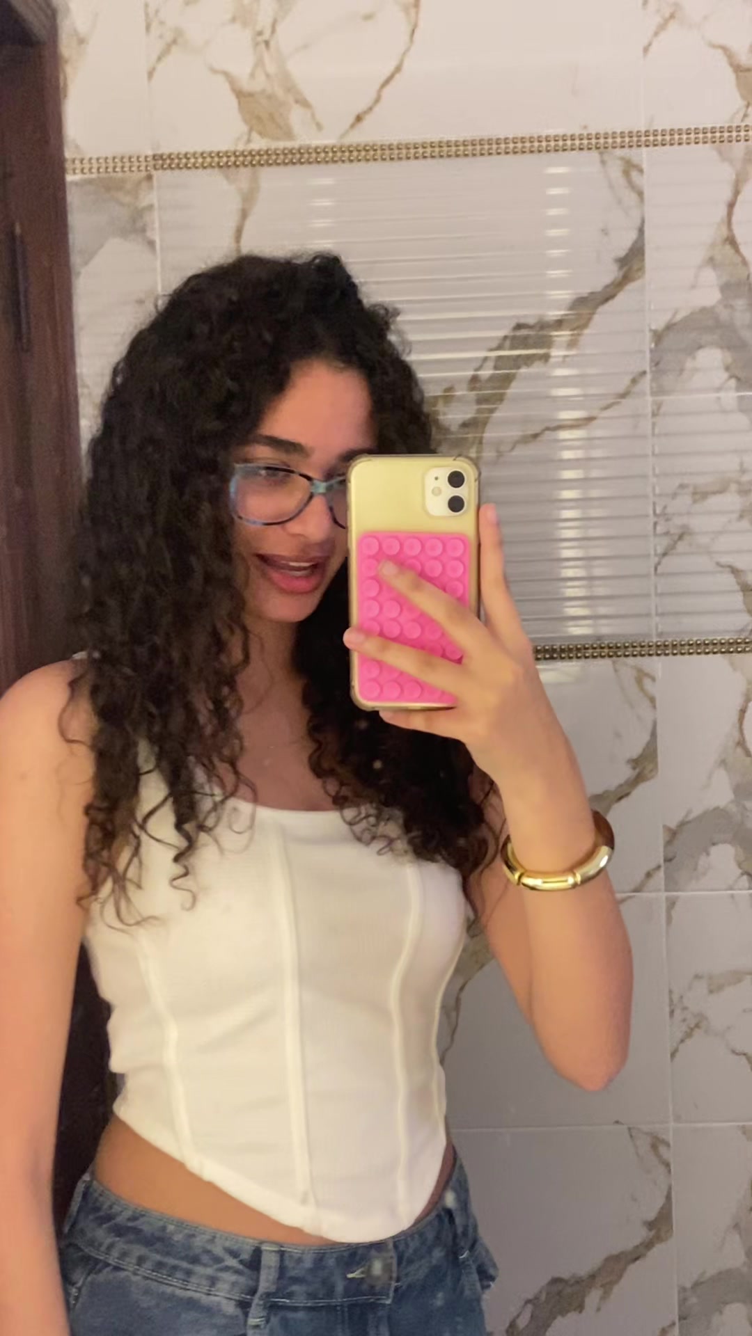 @Julie 🪽✨