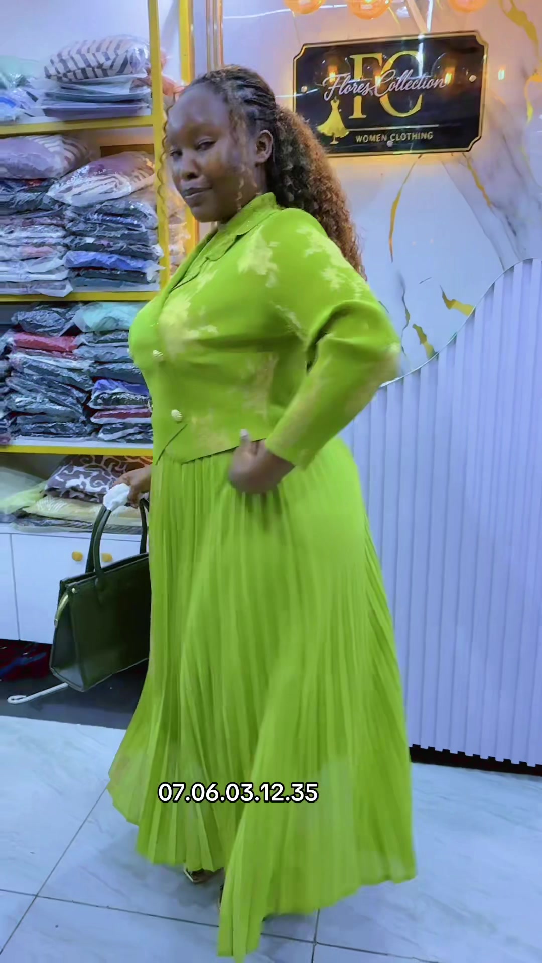 @Janey Exquisite collection