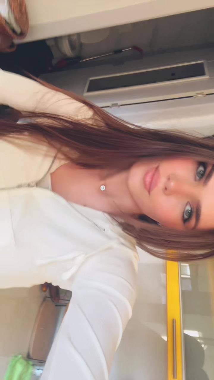@D M