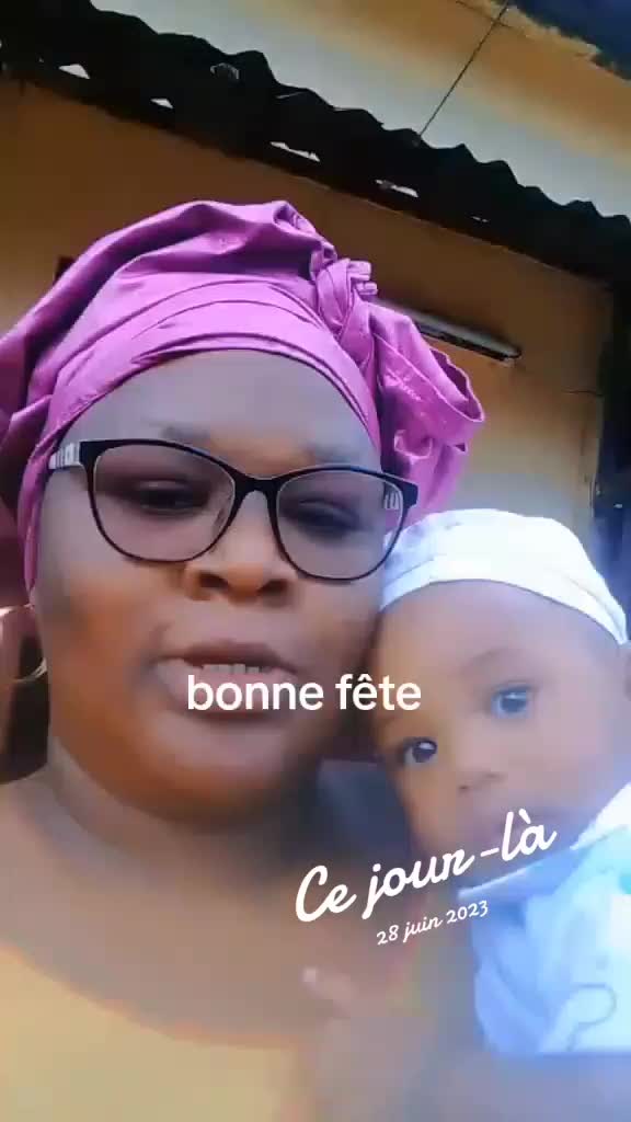 @Sandra Ciss&eacute;