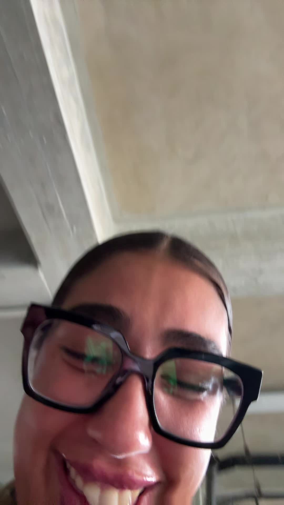 @Lalebarranco