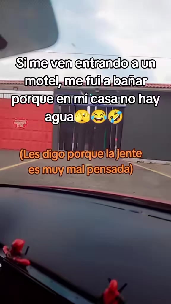 @La Reyna Roja