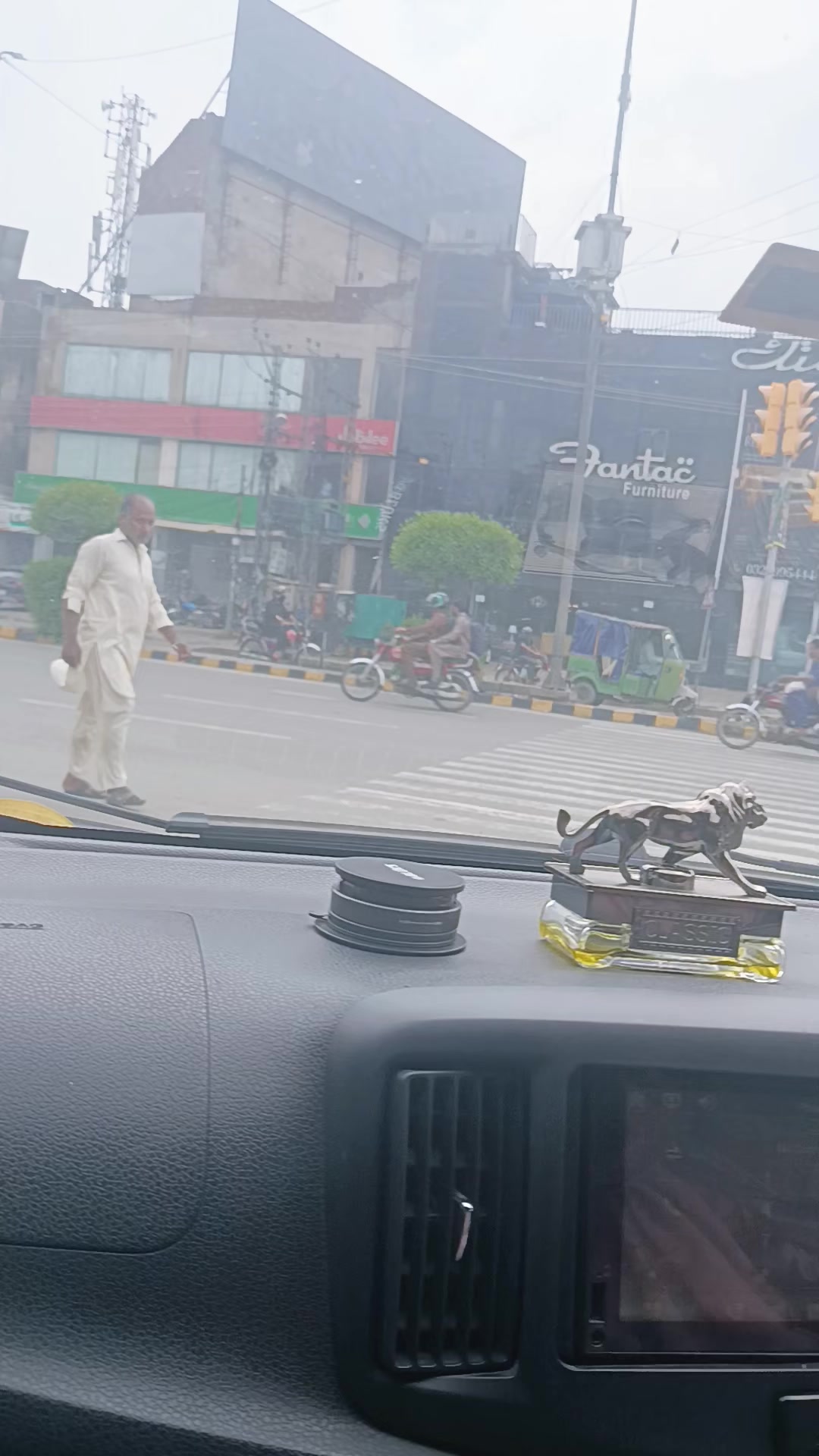 @foziaqureshi271