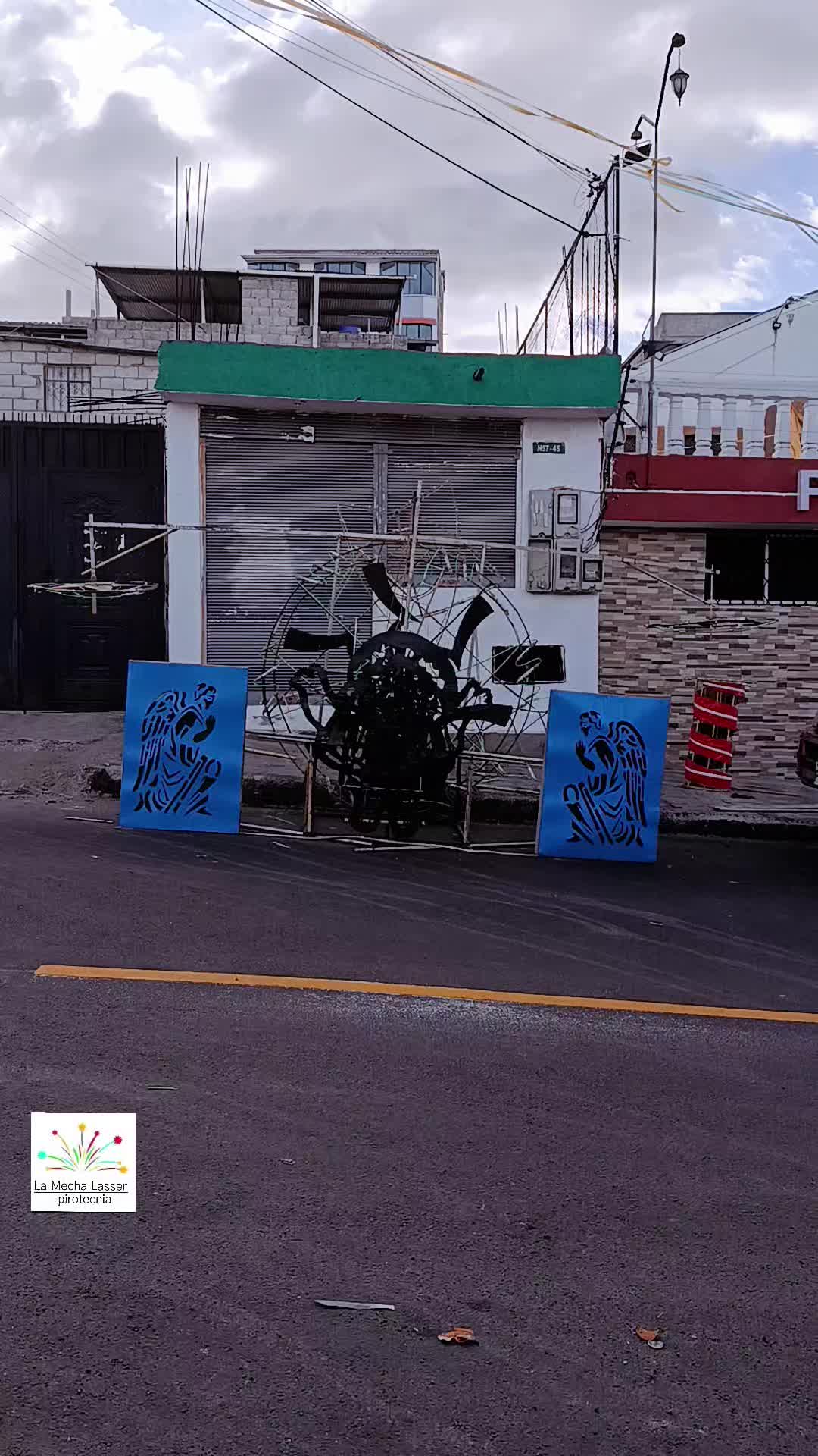 @La mecha laser Pirotécnia