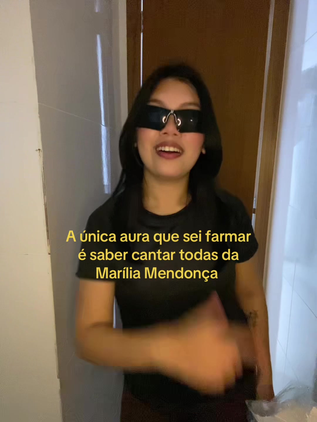 @ℳᥫ᭡.