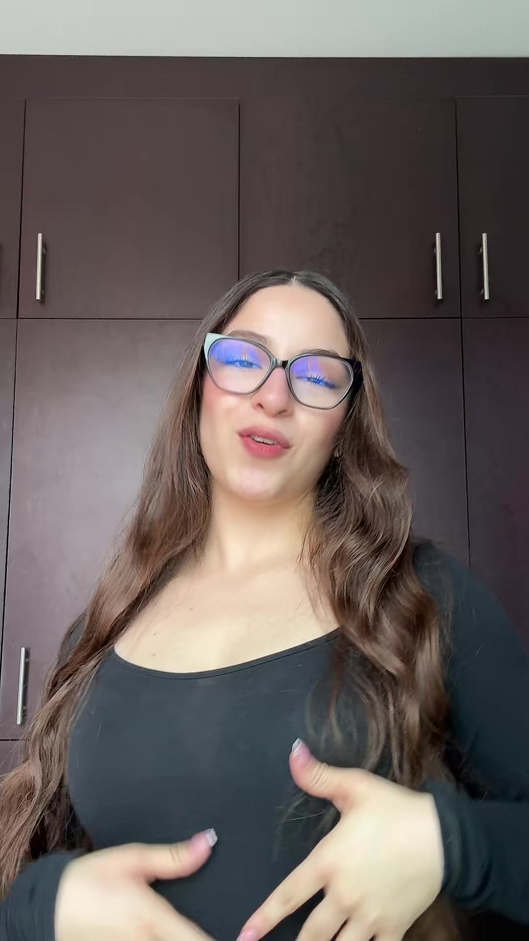 @Itsimenaa_