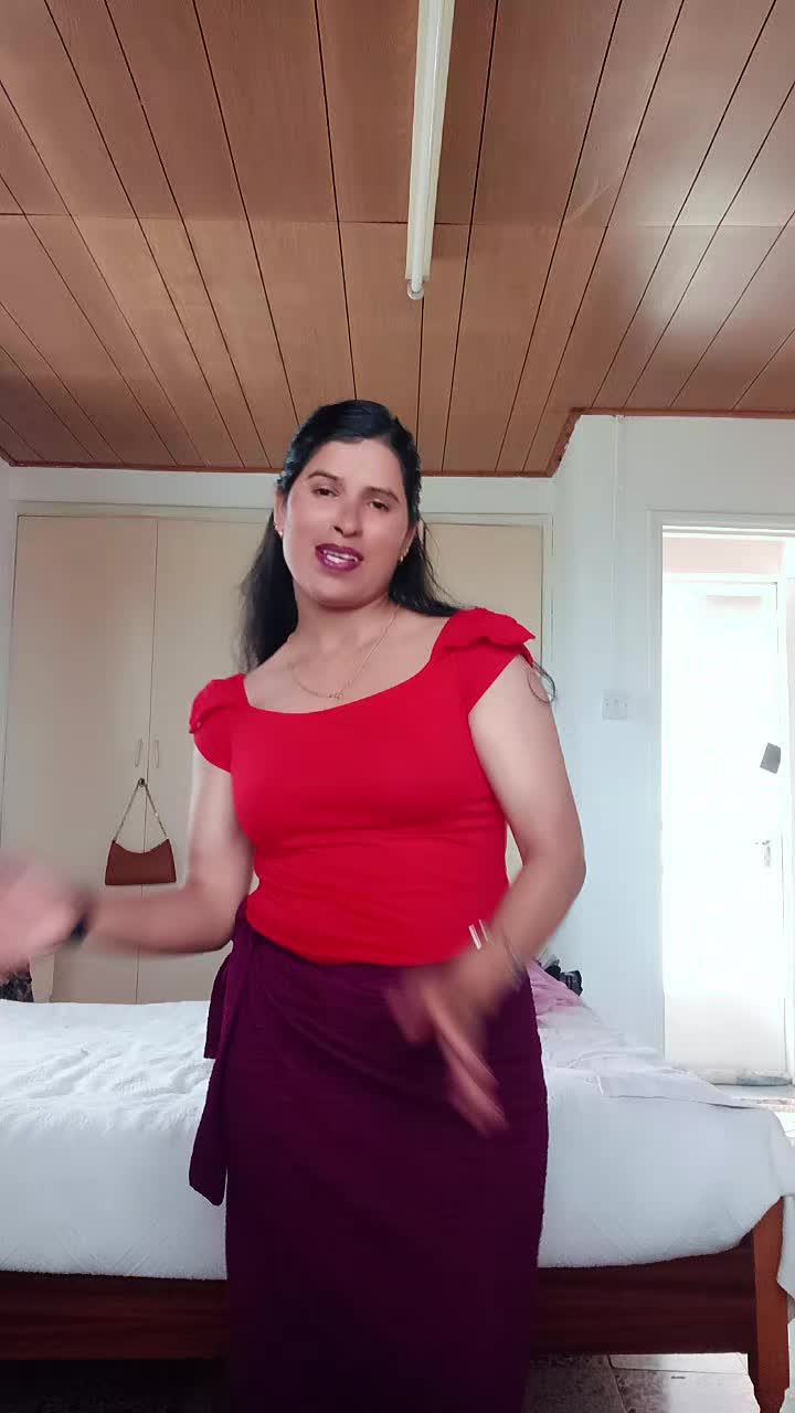 @ganga (girismas sapkota)🇨🇾