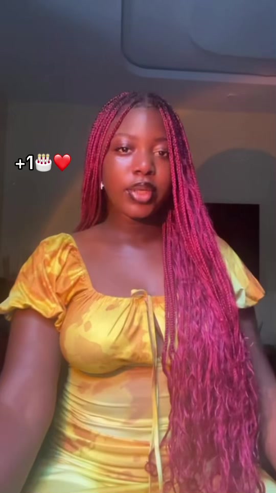 @𝓨𝓿𝓸𝓷𝓷𝓮ᥫ᭡