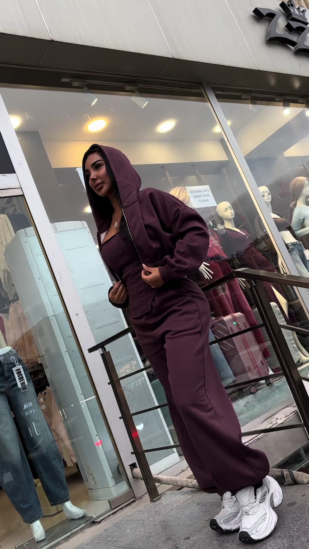 @zz.butik.xirdalan