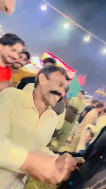 @😎MhaR Sadaqat SiPrA 😎