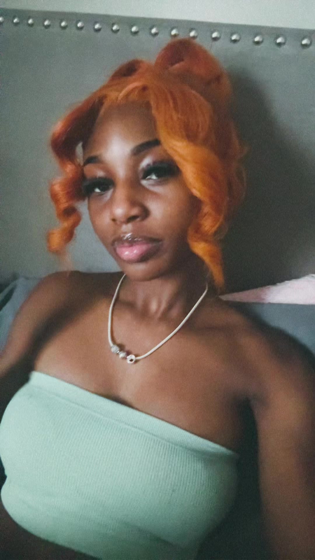 @Justagirlwithburgundyhair