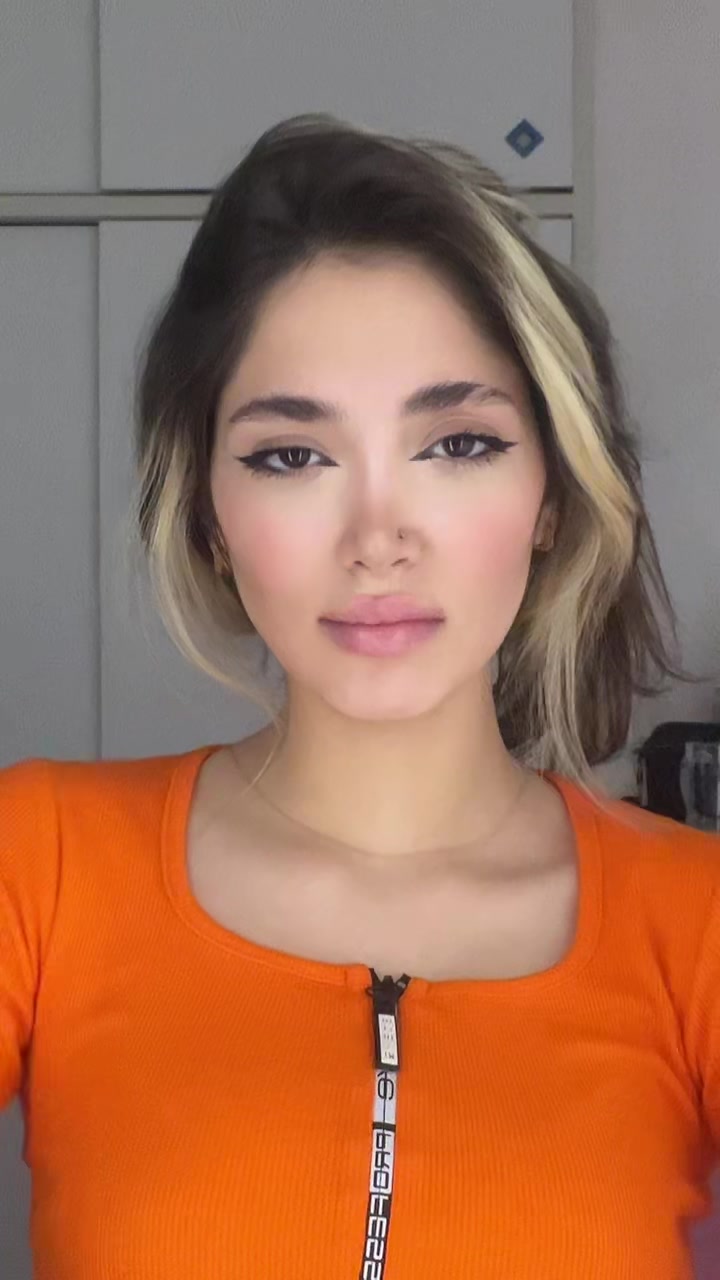 @by.tina