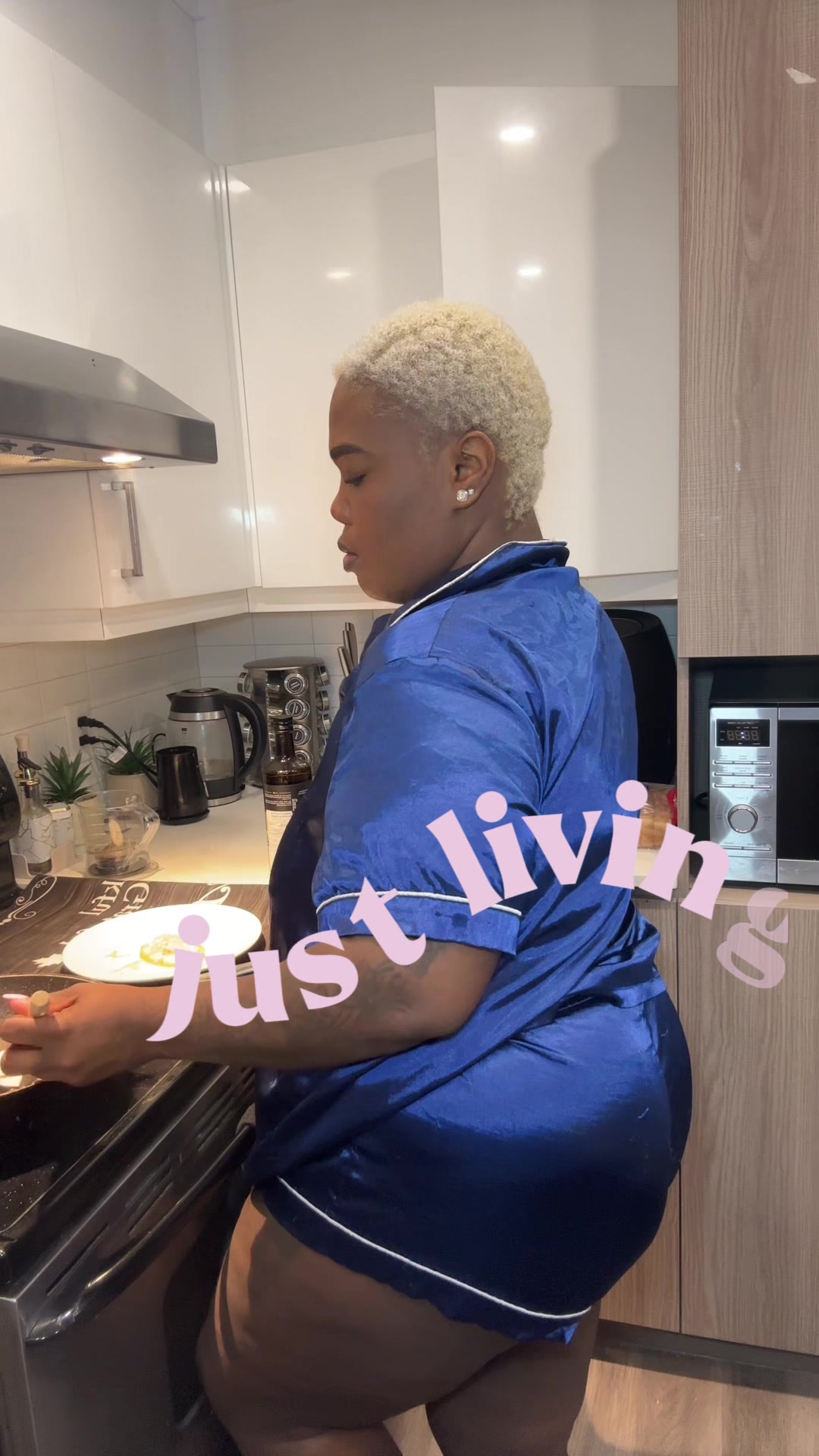 @Oshungoddess | content creator