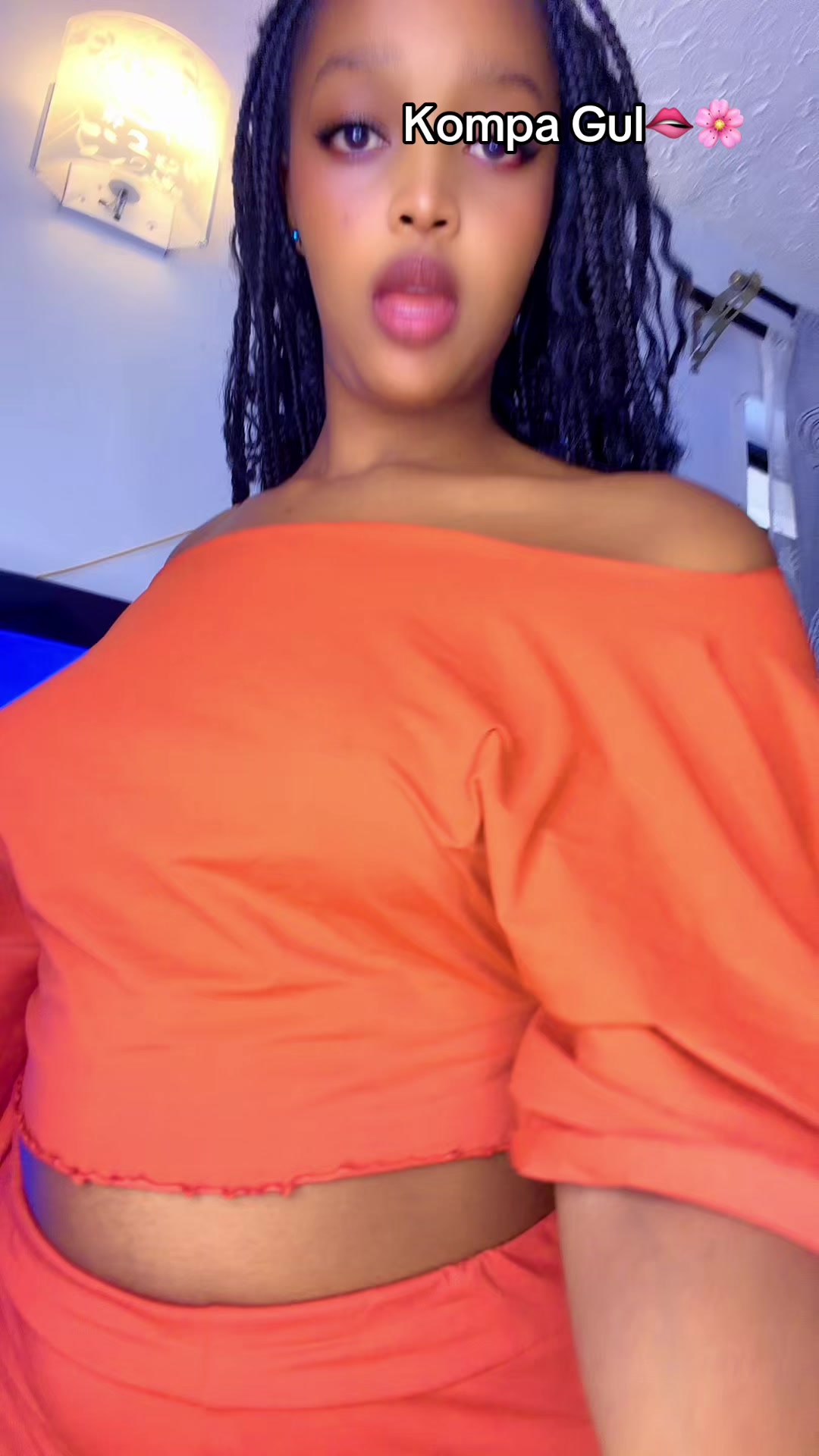@🎀QUEEN-LEYNANA🦋