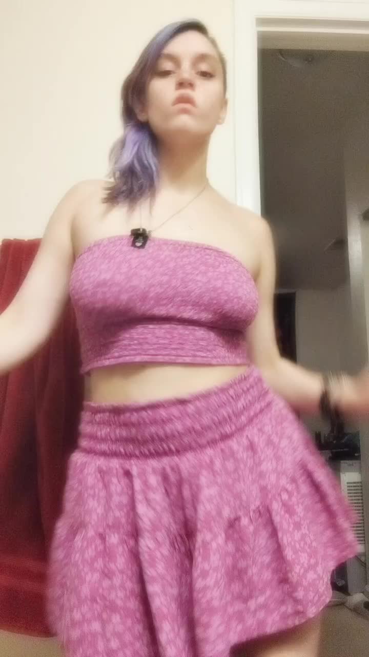 @💜🖤Queen of the Wolves🖤💜