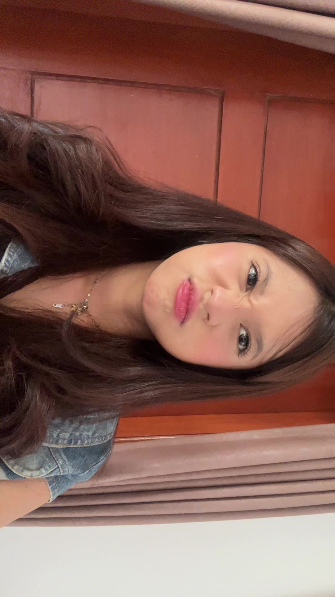 @runacrumblecrumbss