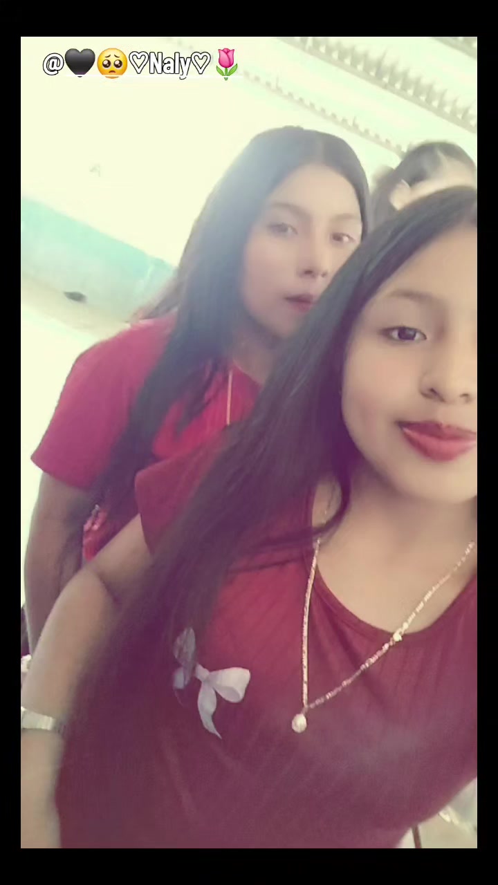 @🙈Team🦋chelytha😻
