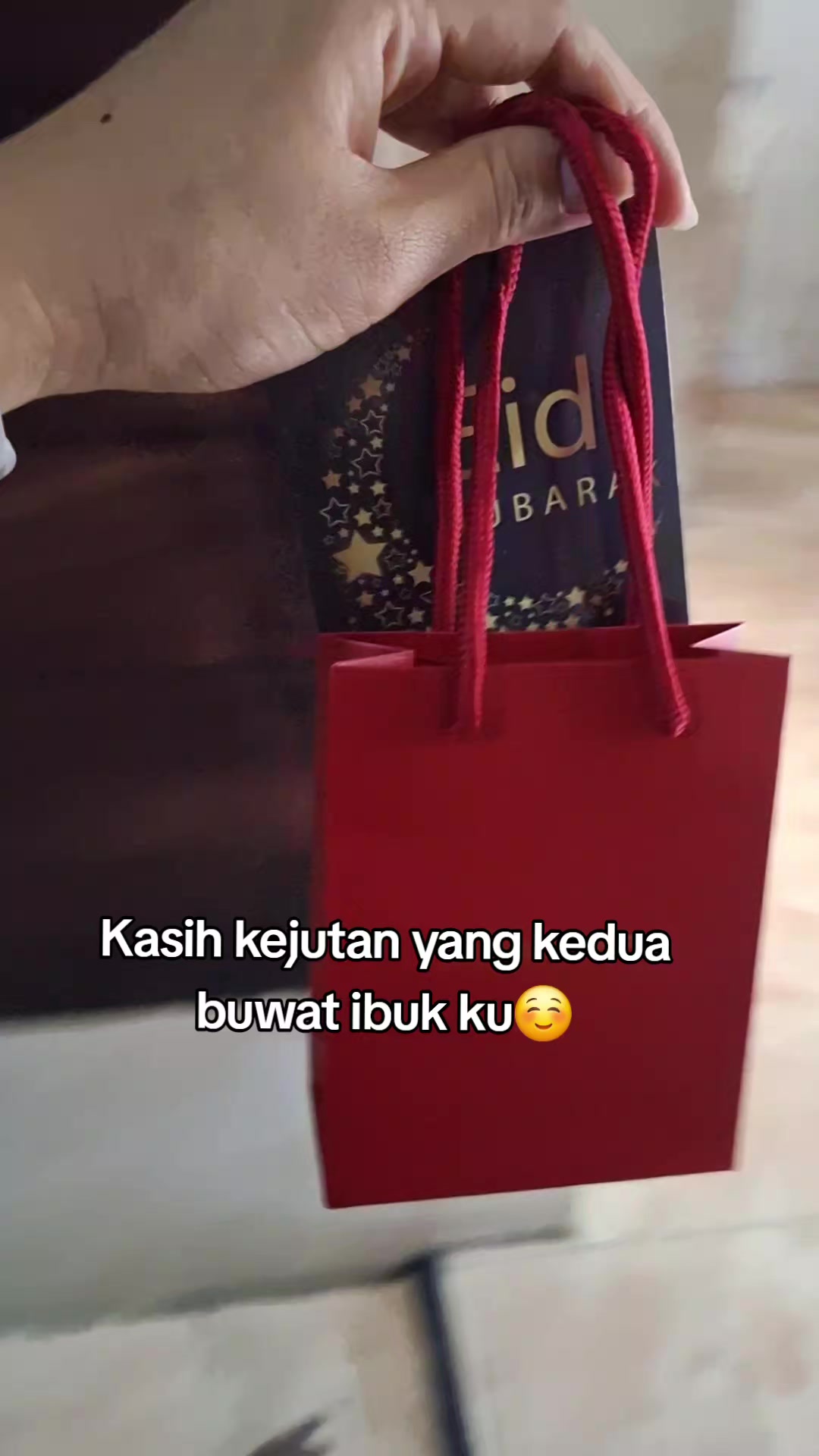 @Tiyya🦋