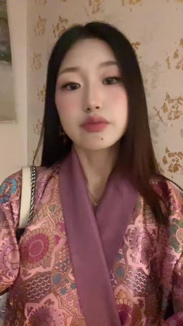 @བདེ་ཆེན།