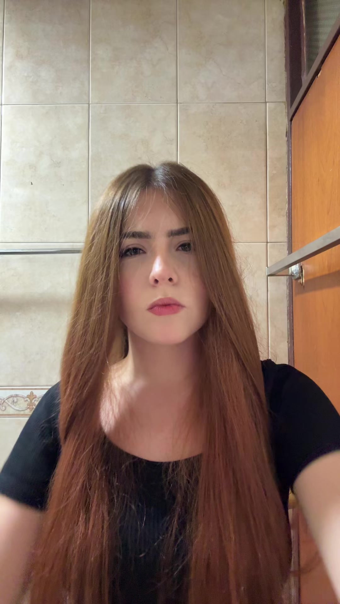 @シ