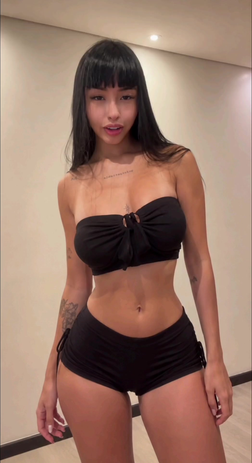 @Sabrinna_takeushi