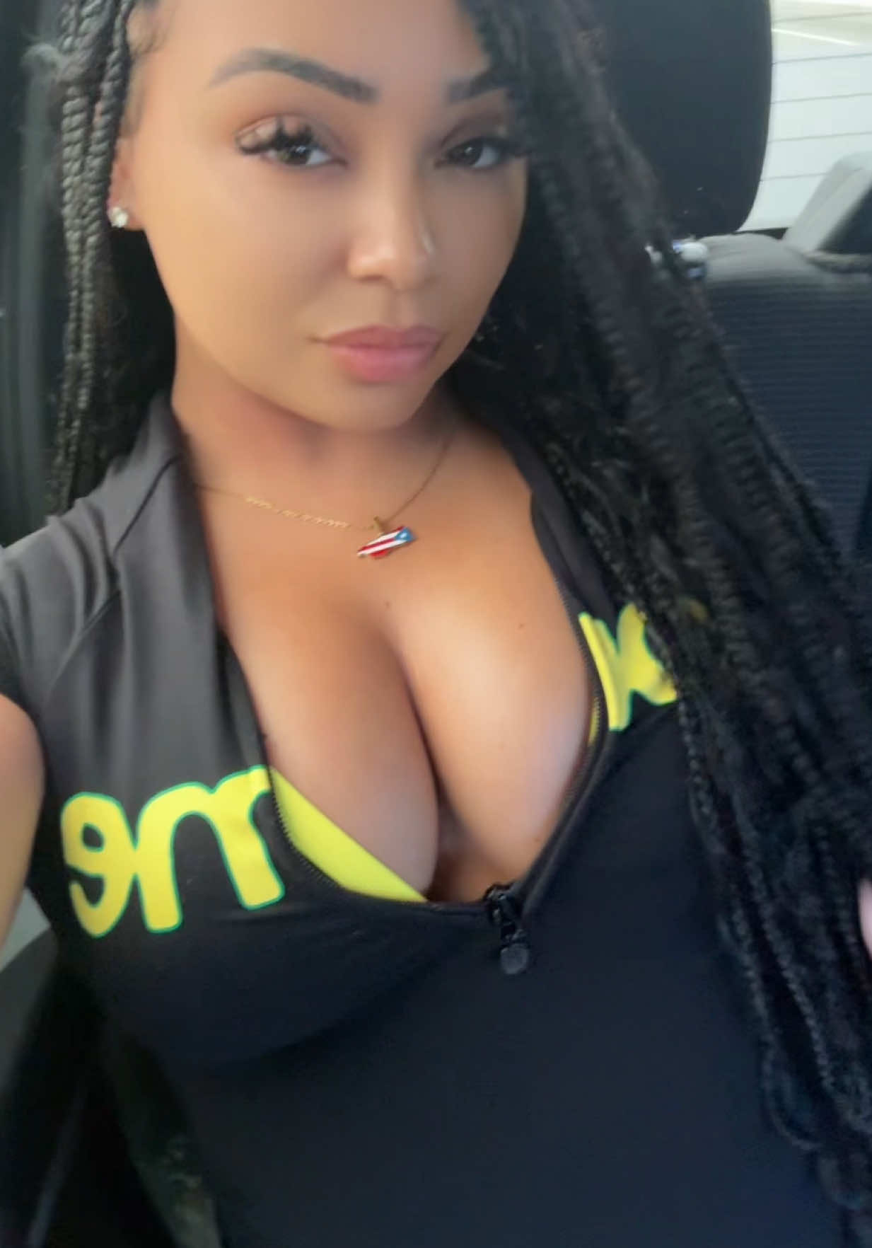 @amxv.v