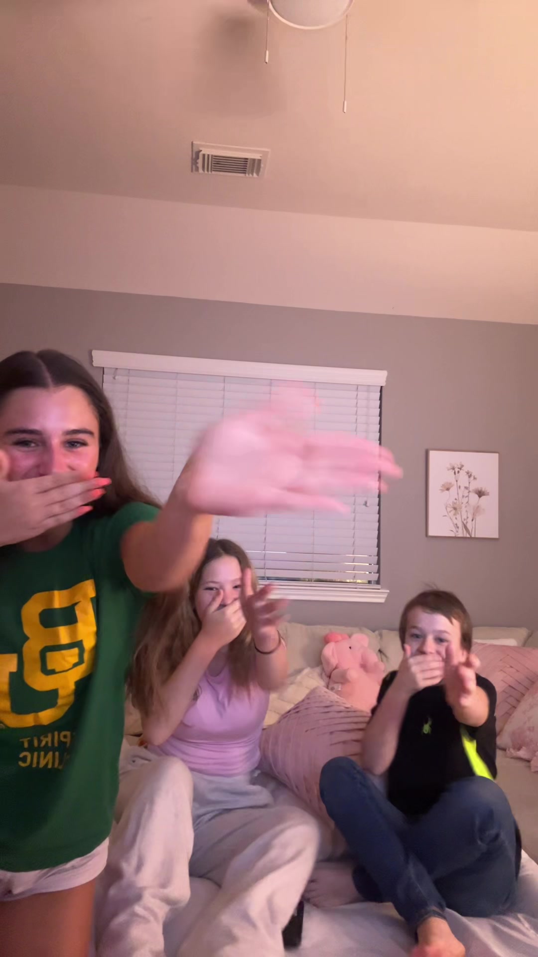 @ella bella