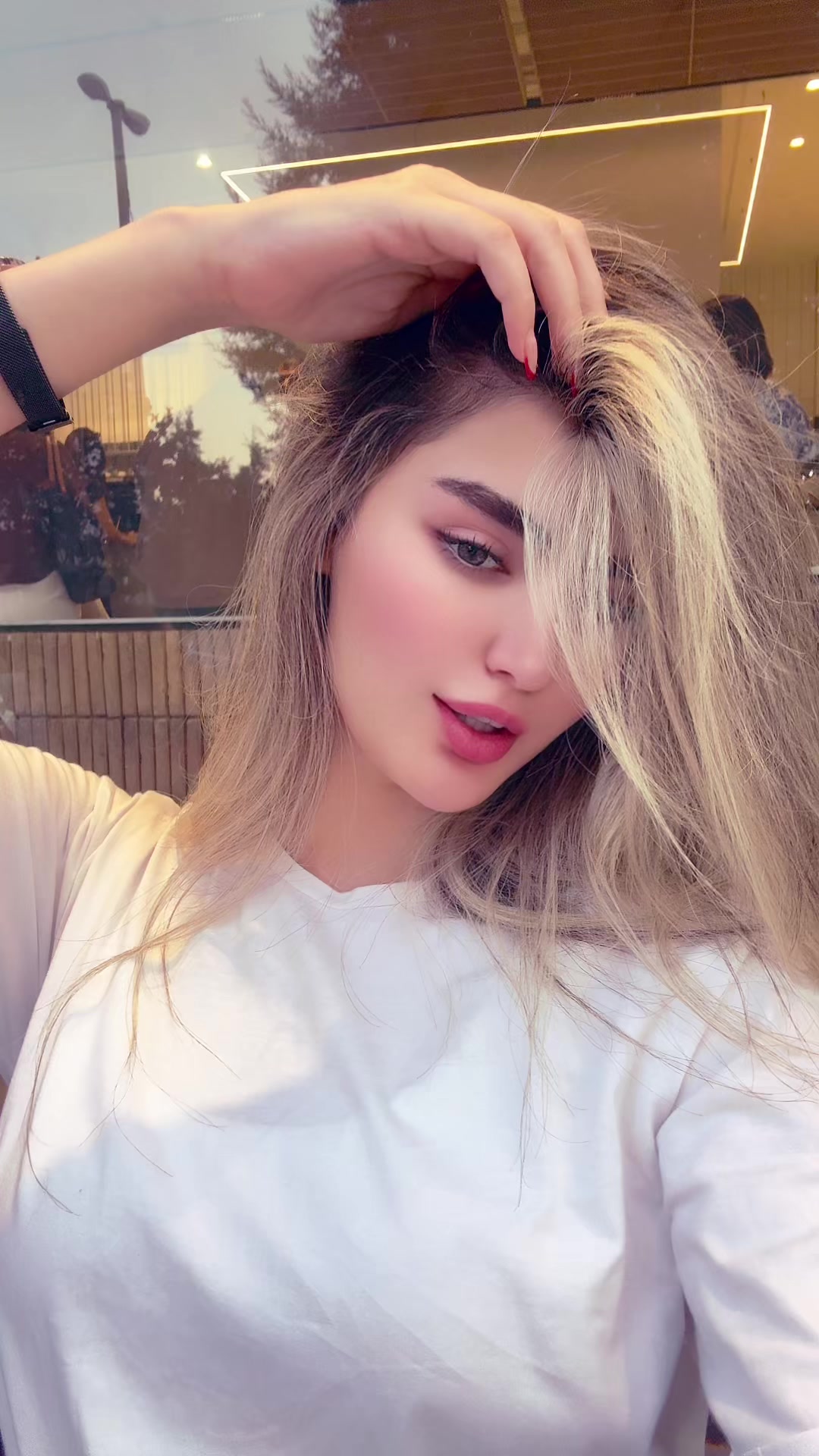 @Yasllina