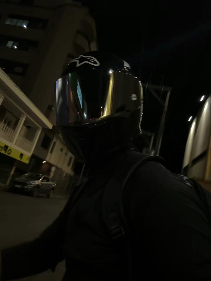 @Th6us