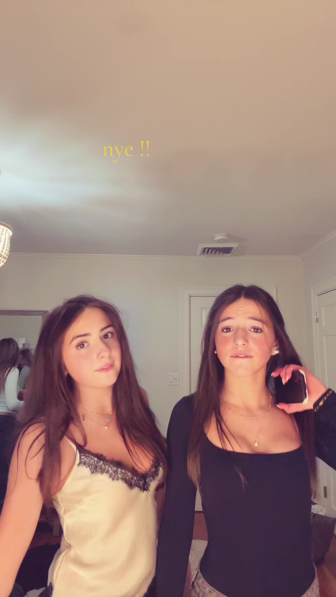 @amelia_willoughby