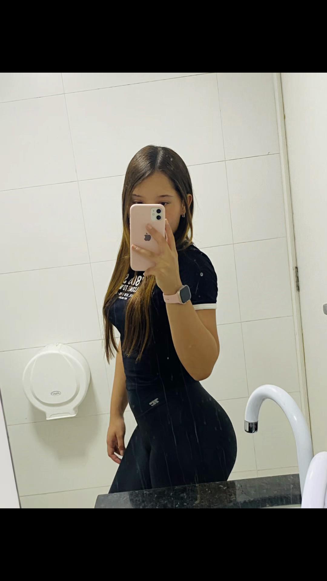@adrielibeatrizz