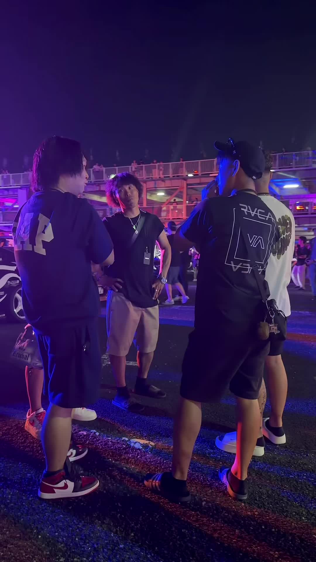 @アノニマス《匿名集団》