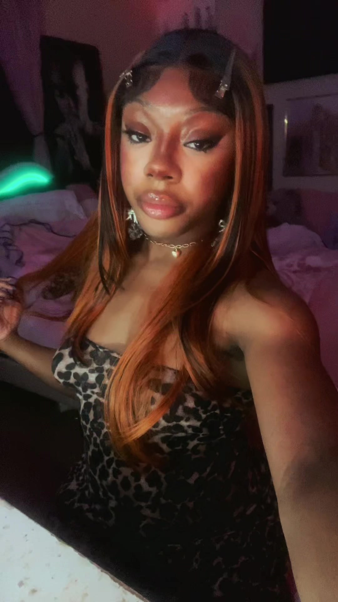 @LeonnaMarie ᥫ᭡