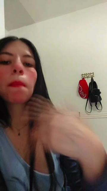 @Liz 🌚